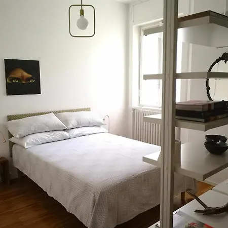 Couette-café Melzo 13 *